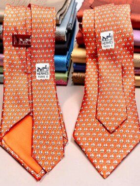 Unused Necktie Hermès Paris 100%  Silk France Made Rusty Saliboats Printed (8)
